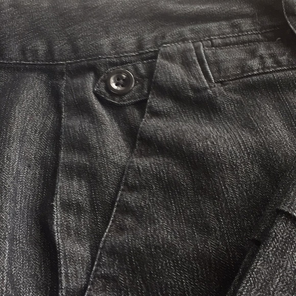 Larry Levine Stretch Black Capri Jeans - Picture 2 of 5